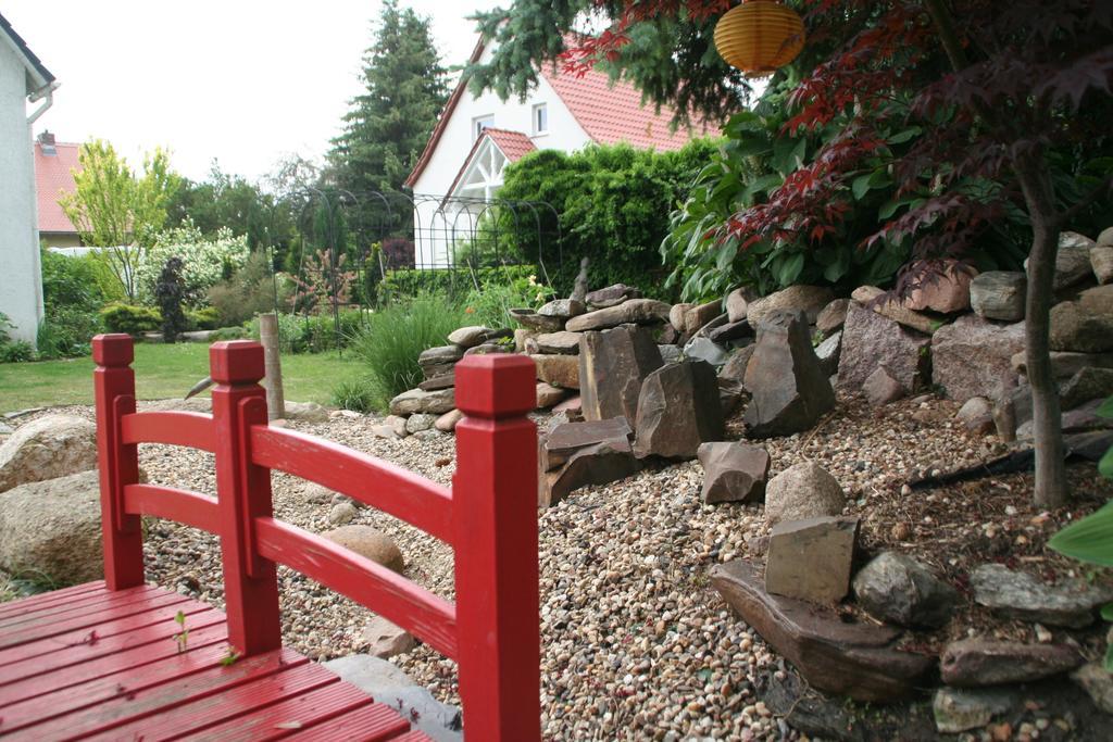 Ferienwohnungen Amsel und Nachtigall Haus Vogelhochzeit Lübbenau Exterior foto